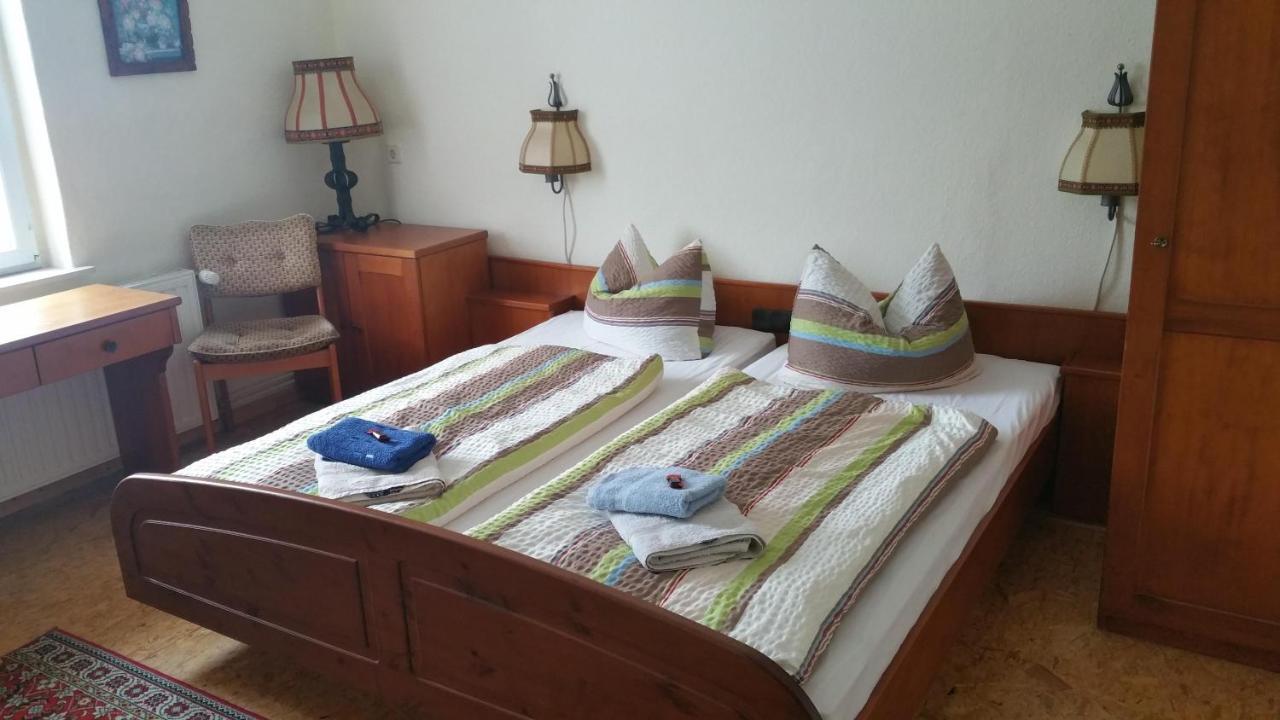 Gasthof Alte Fischerhuette Altfriesack Chambre photo
